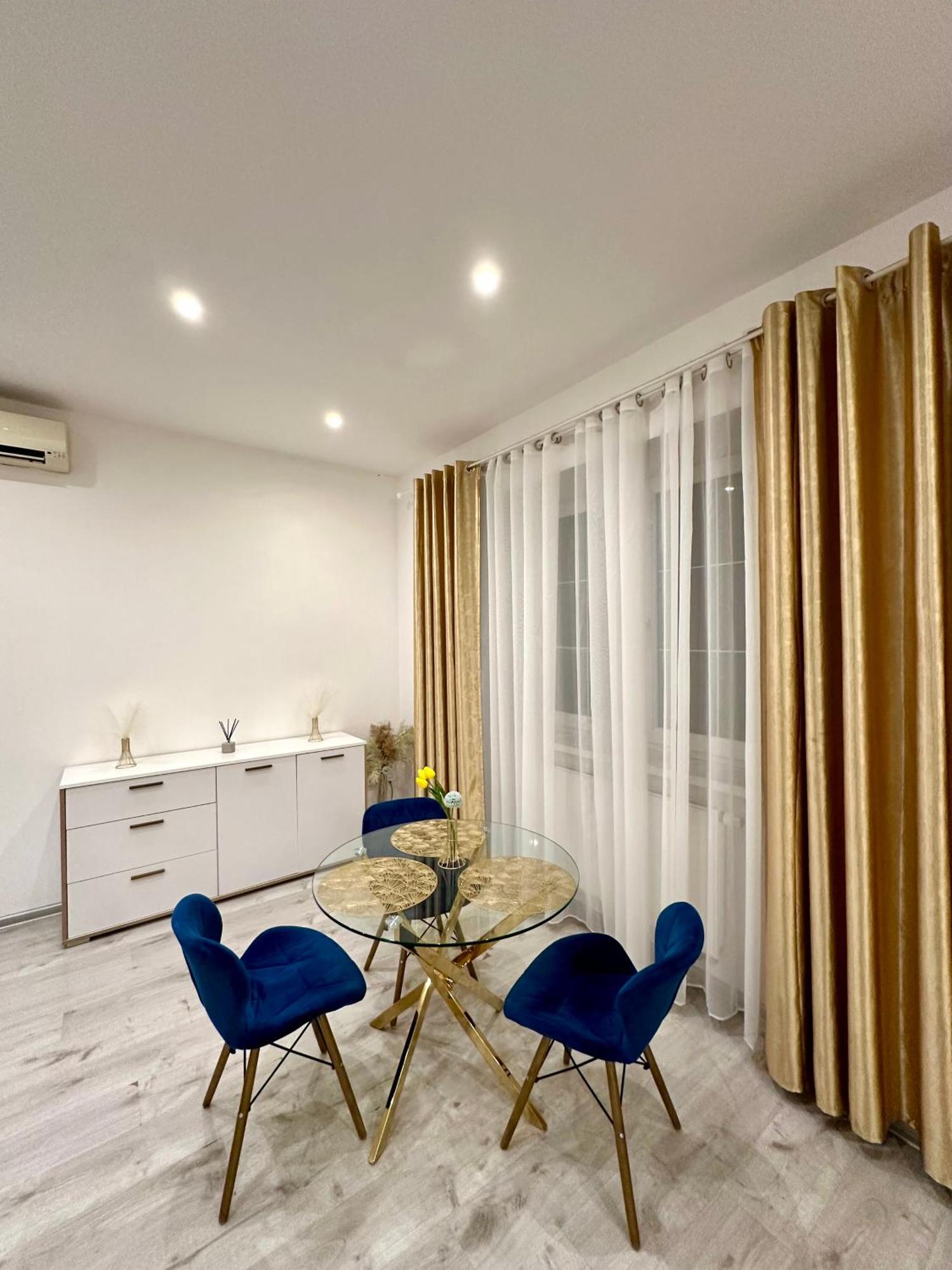 Luxury Apartment In Pressburg Exterior foto